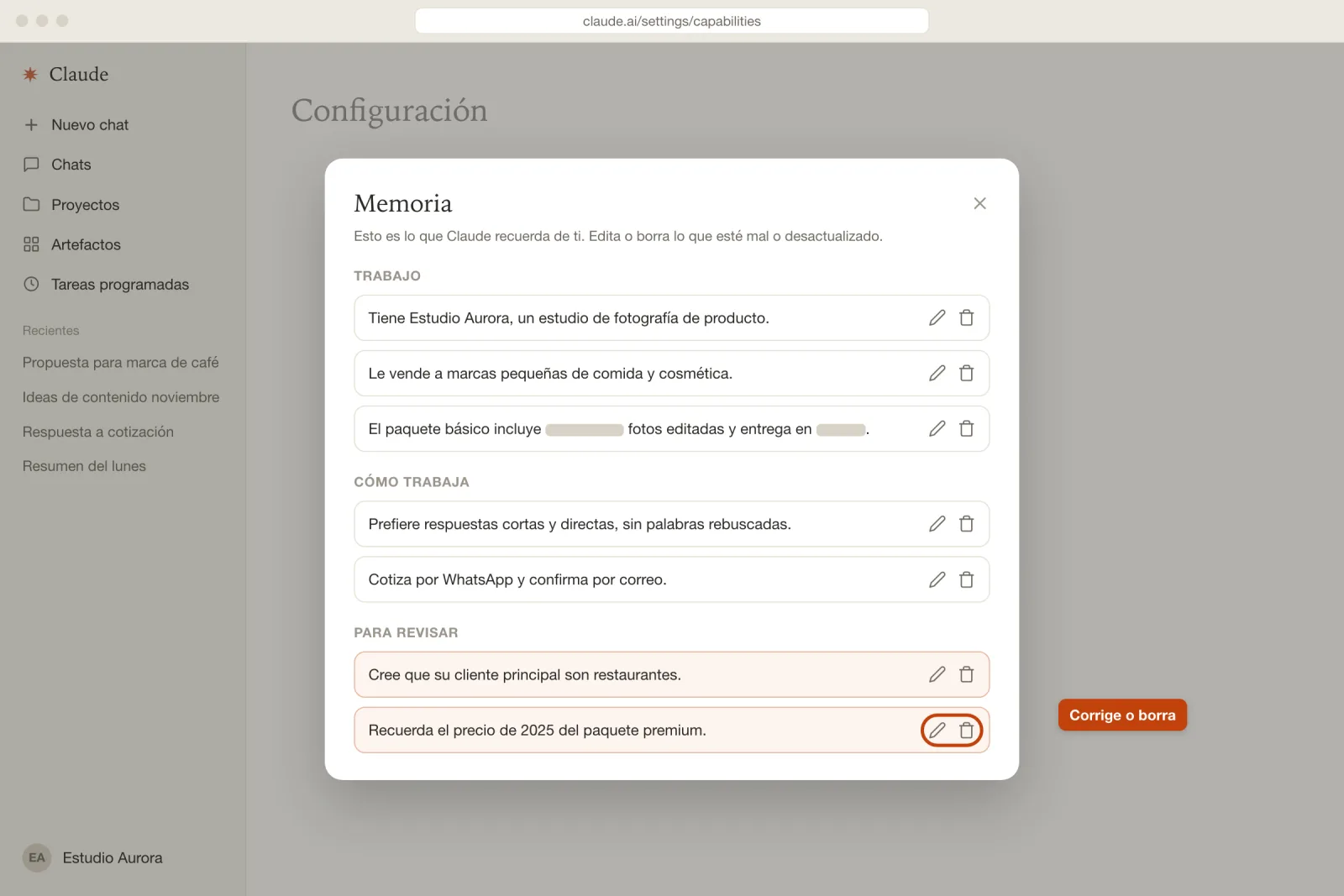 Lista de lo que Claude recuerda, con botones para editar o borrar cada dato